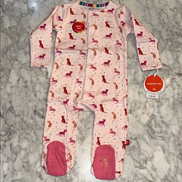 NWT Magnetic Me Pink Cheetah Organic Footie - Picture 1 of 5